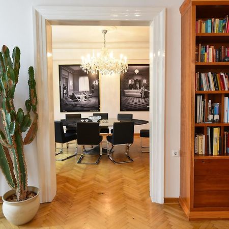 Neoclassical Luxury Apartment Λιουμπλιάνα Εξωτερικό φωτογραφία