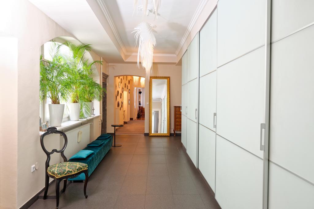 Neoclassical Luxury Apartment Λιουμπλιάνα Εξωτερικό φωτογραφία